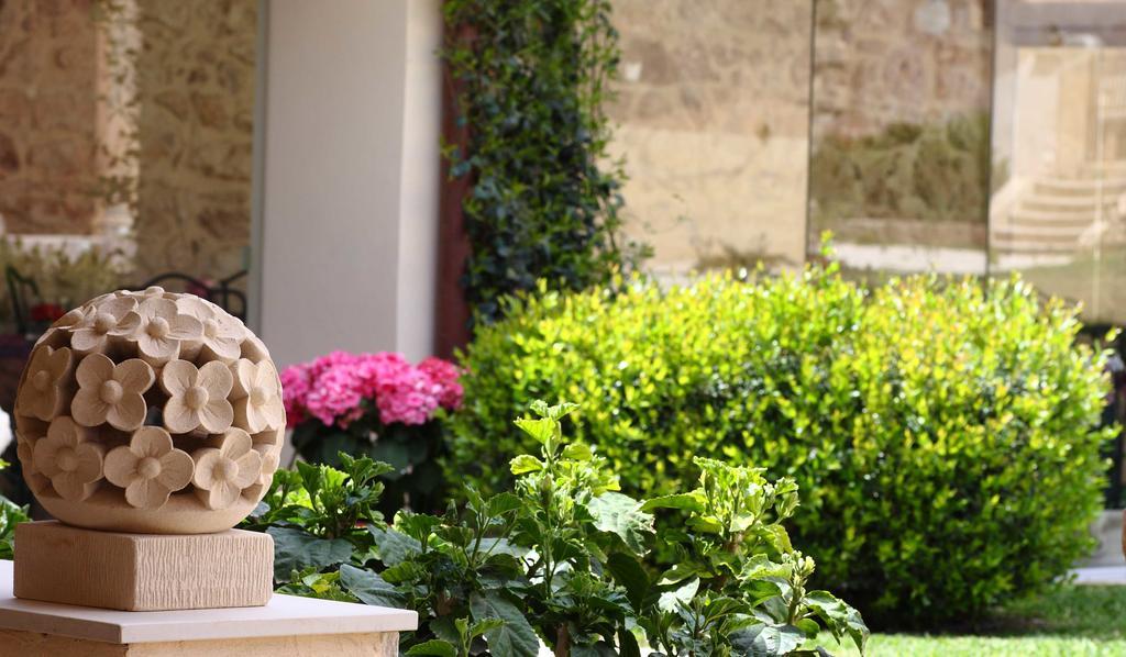 Donna Coraly Country Boutique Hotel Arenella  Exterior foto